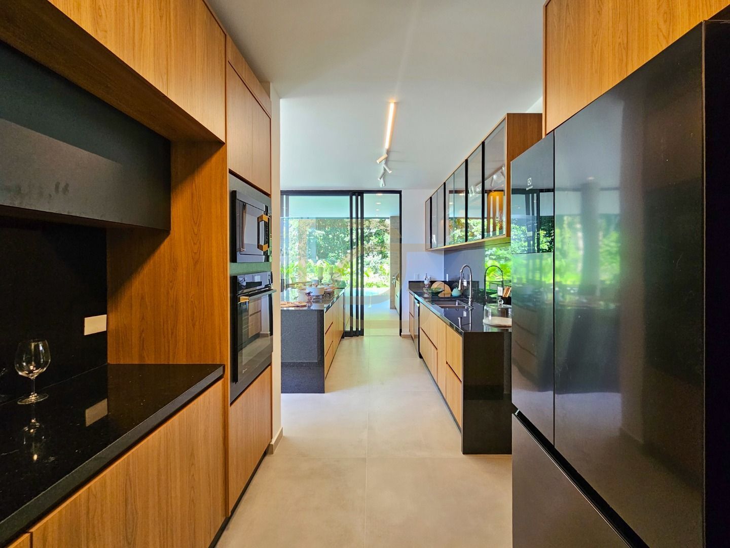 Casa, 6 quartos, 441 m² - Foto 10
