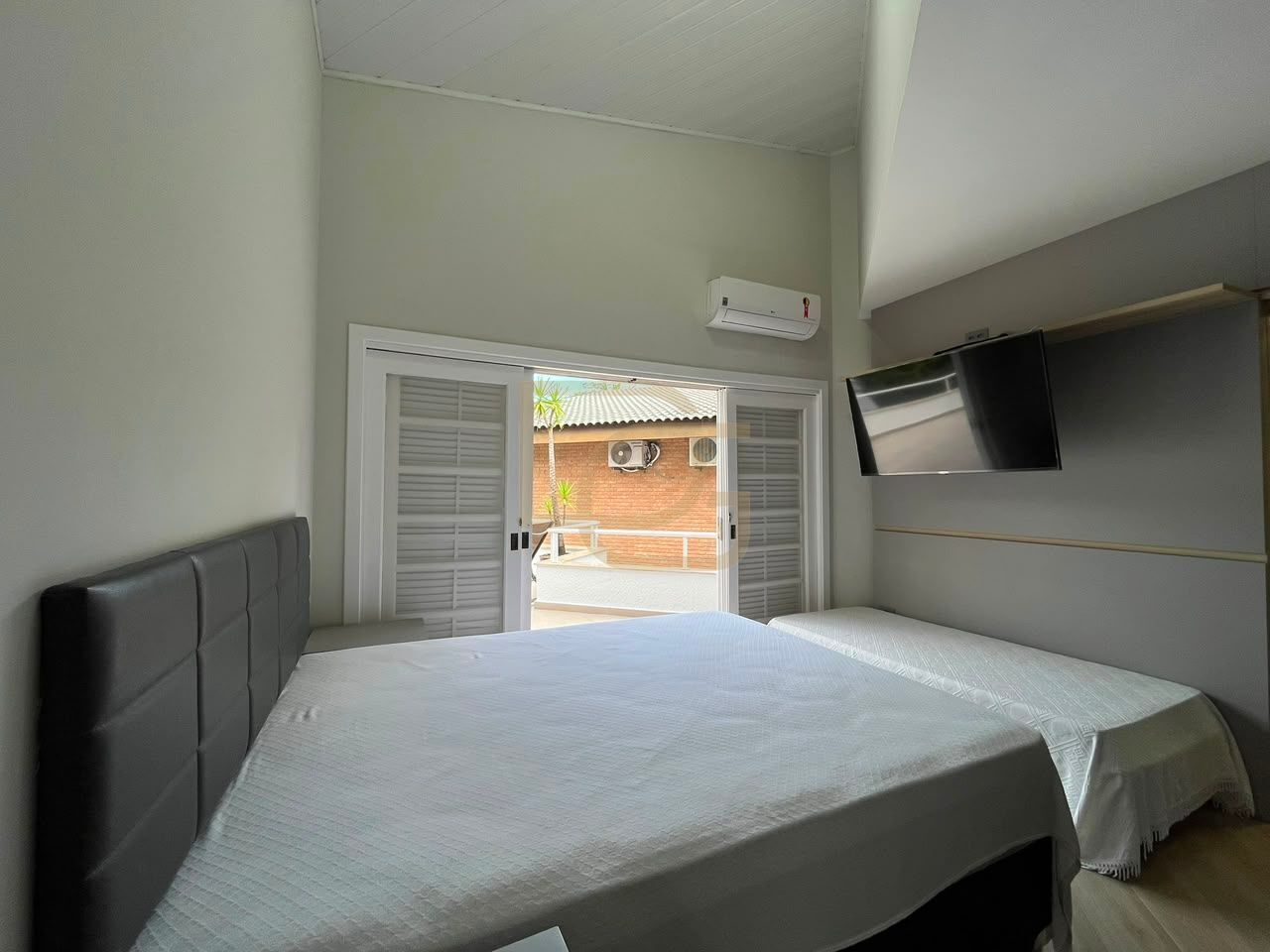 Casa, 5 quartos, 350 m² - Foto 5
