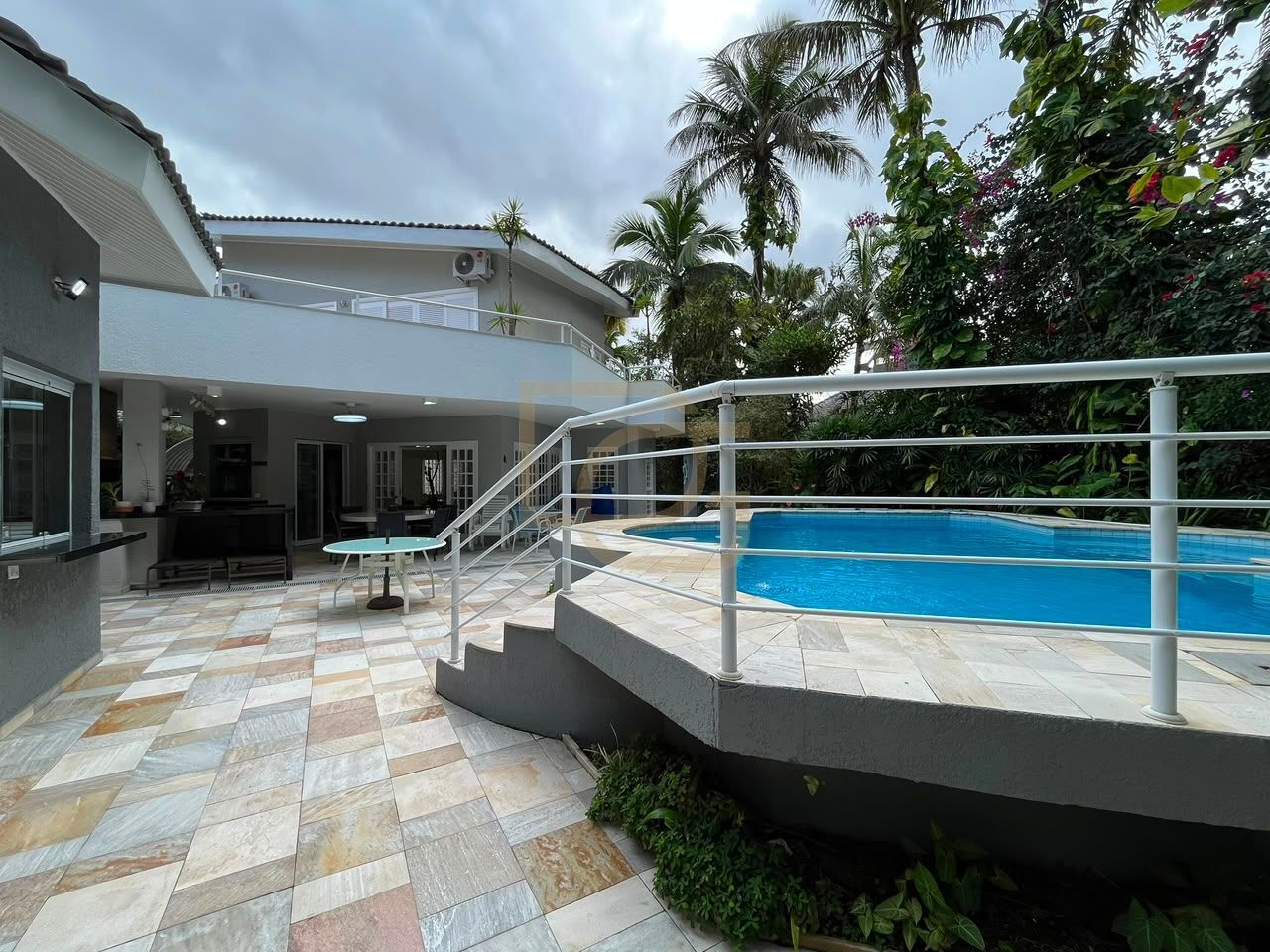 Casa, 5 quartos, 350 m² - Foto 6