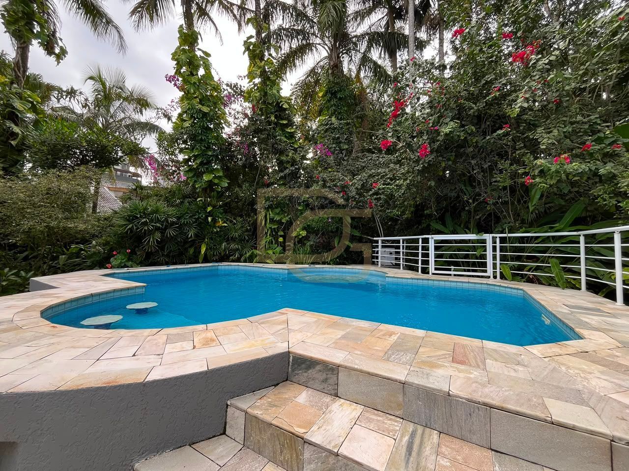 Casa, 5 quartos, 350 m² - Foto 37