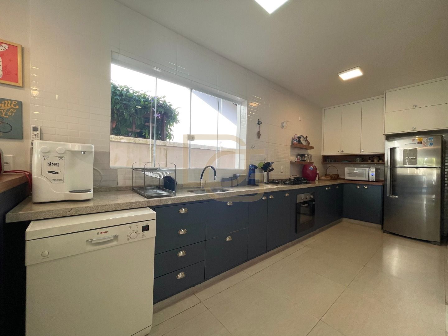 Casa, 4 quartos, 240 m² - Foto 28