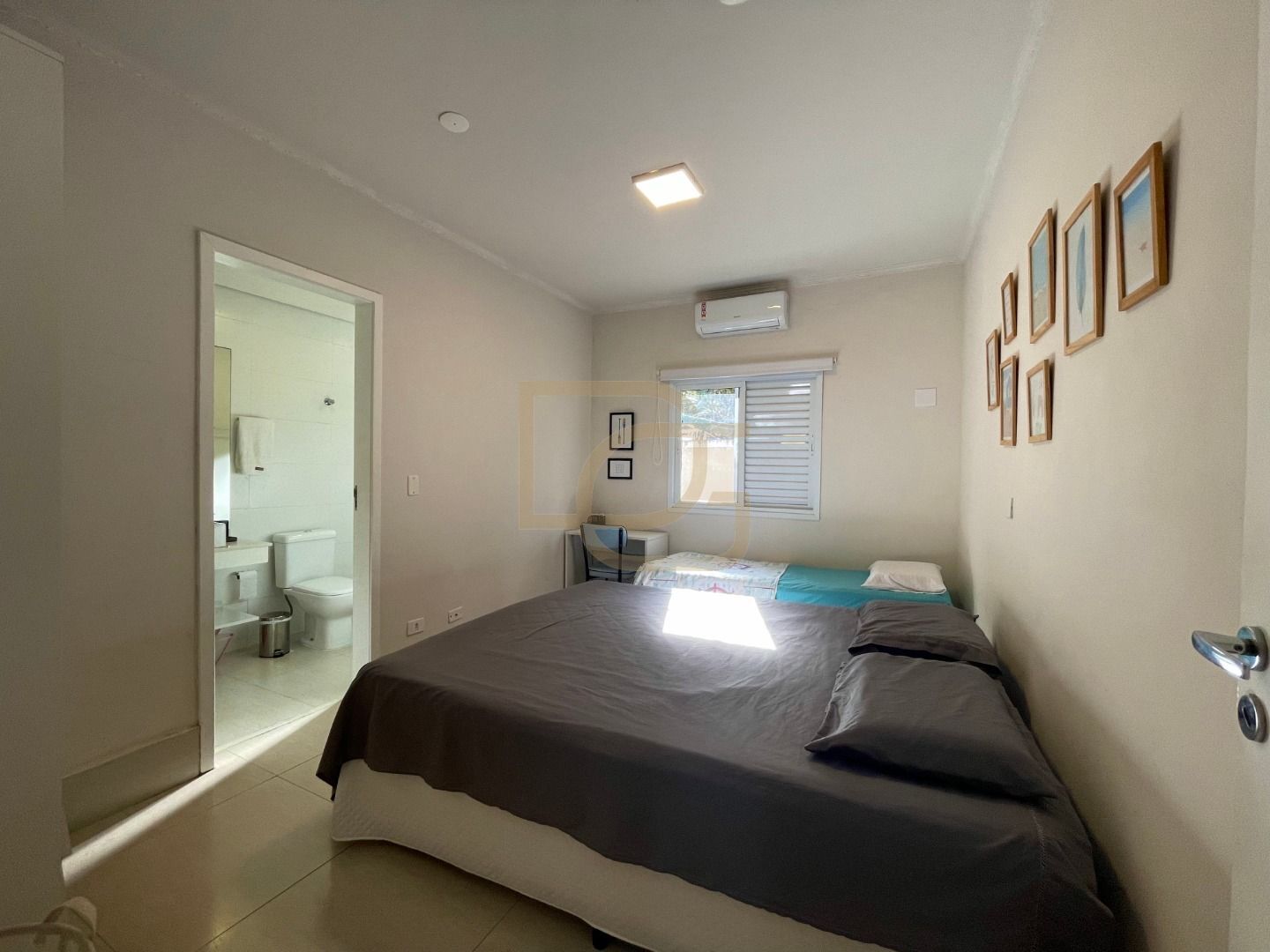 Casa, 4 quartos, 240 m² - Foto 30