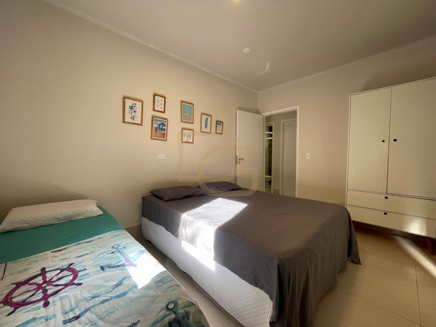 Casa, 4 quartos, 240 m² - Foto 31