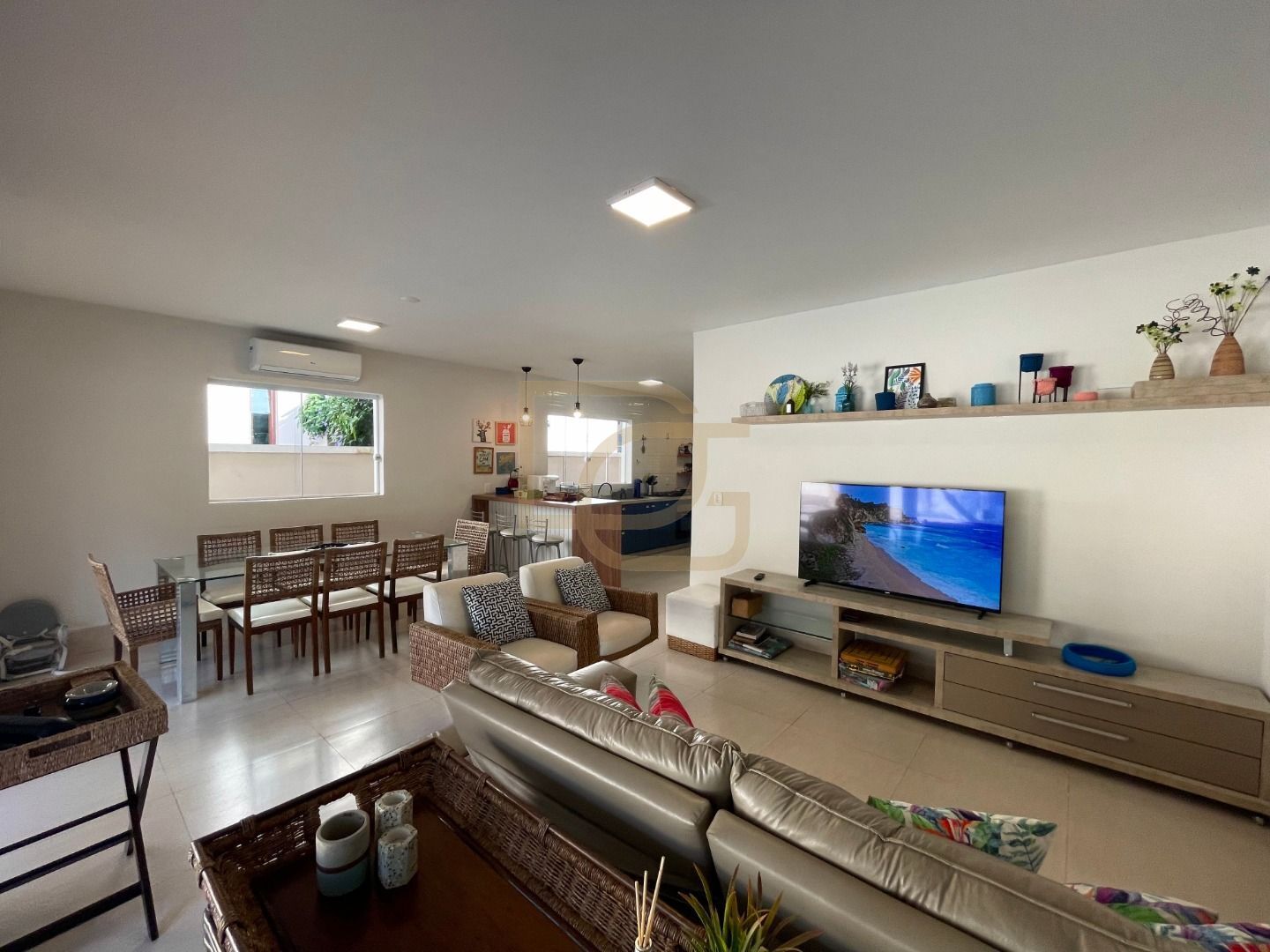 Casa, 4 quartos, 240 m² - Foto 24