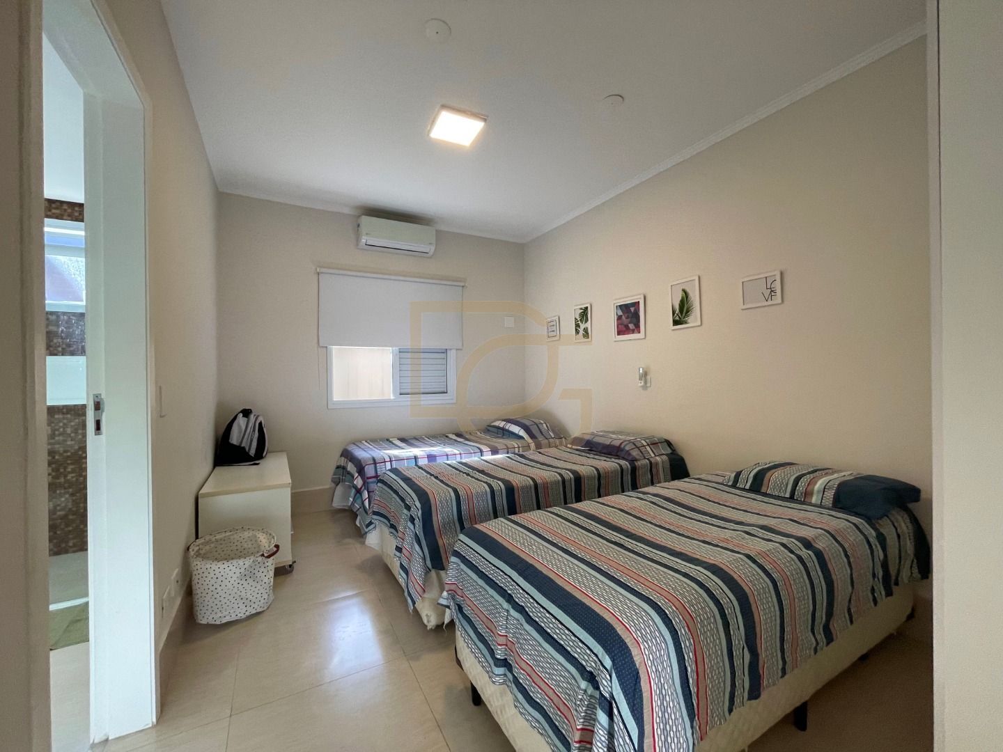 Casa, 4 quartos, 240 m² - Foto 34