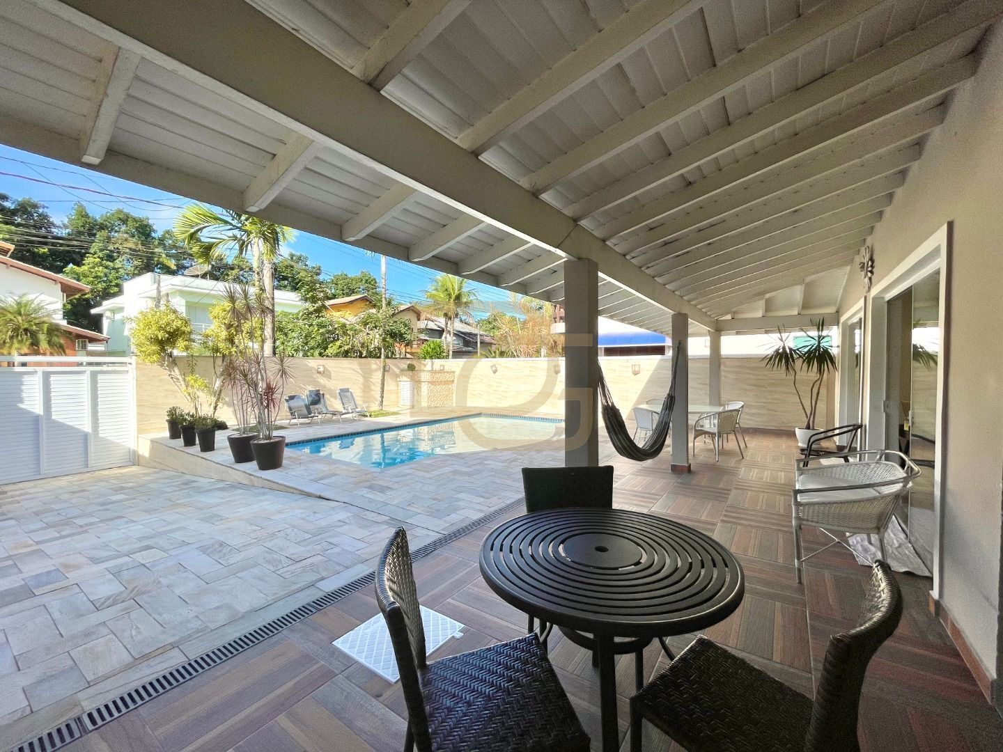 Casa, 4 quartos, 240 m² - Foto 12