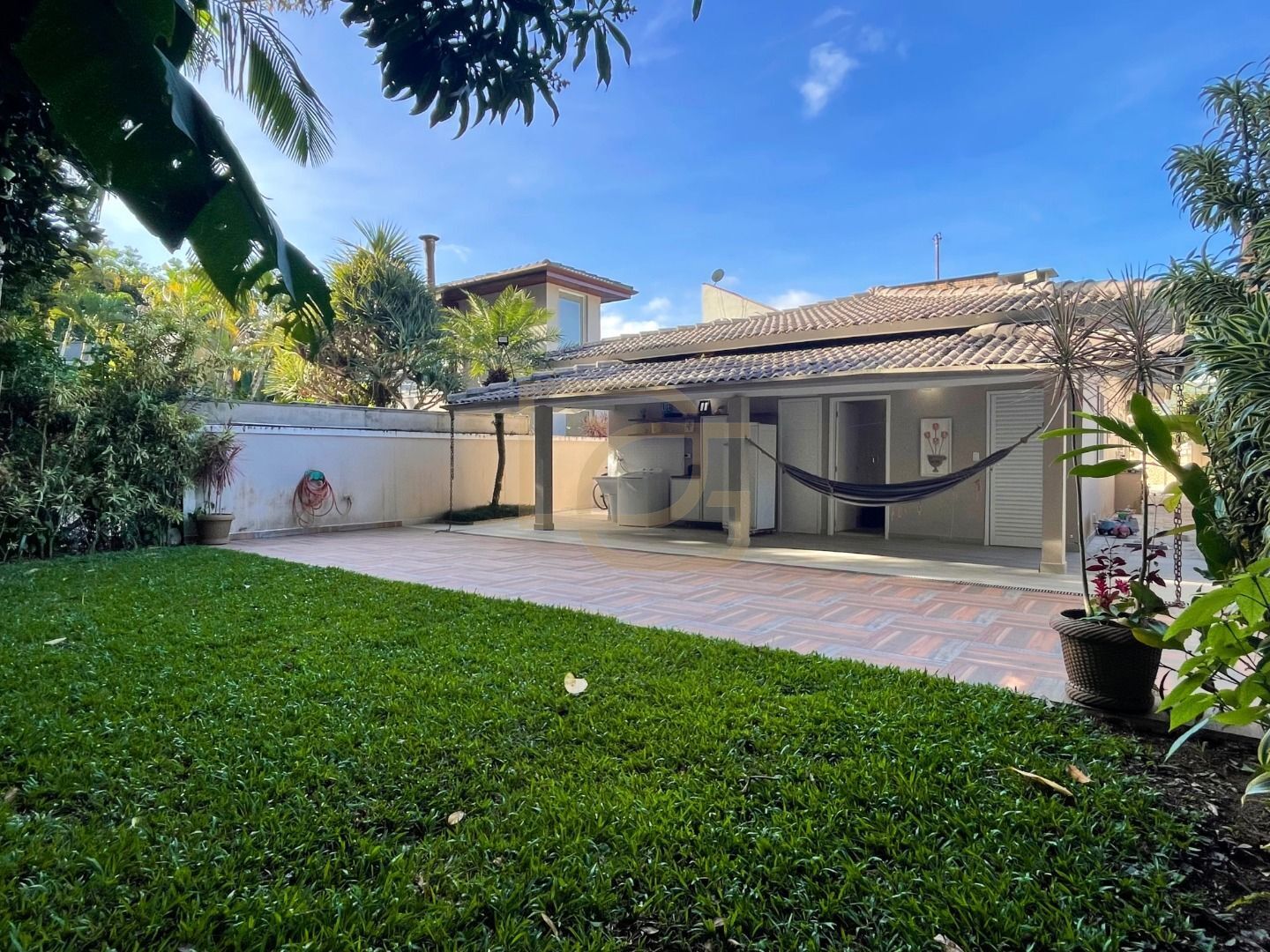 Casa, 4 quartos, 240 m² - Foto 17