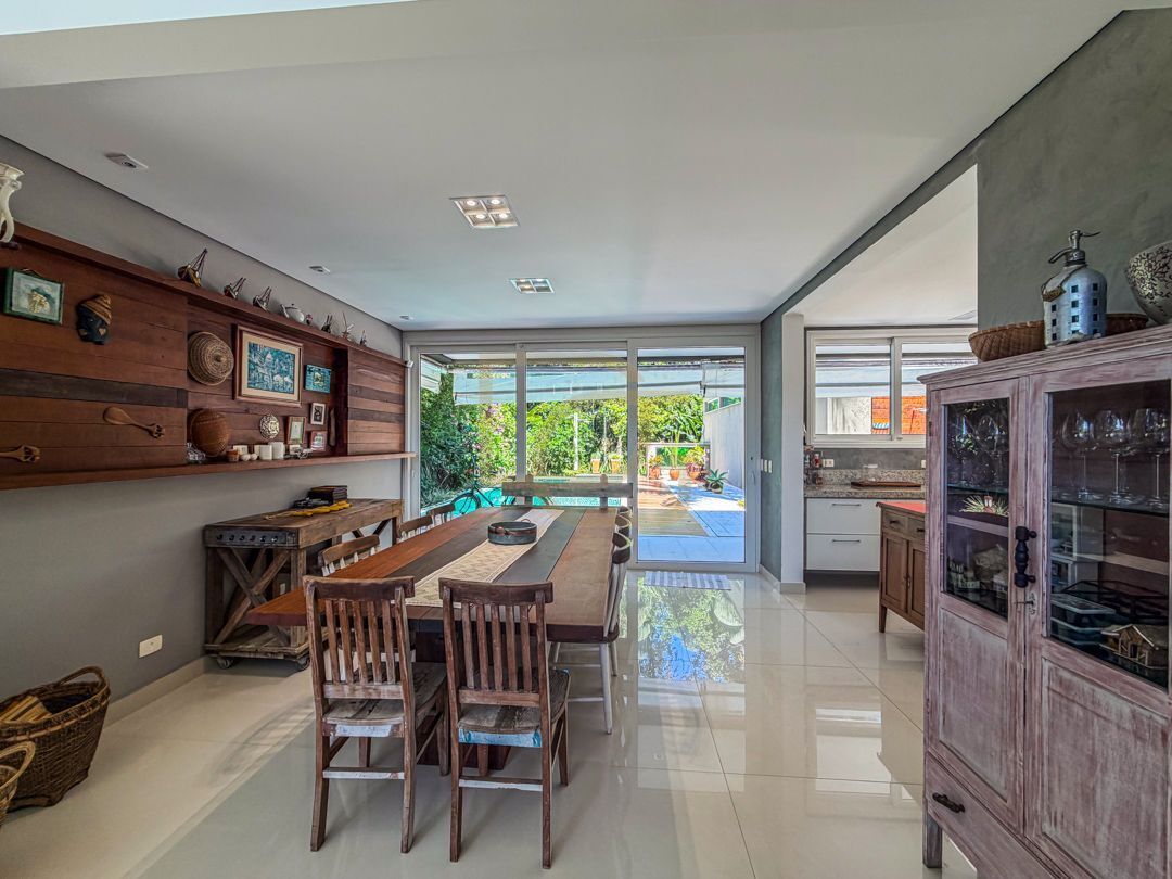 Casa, 5 quartos, 350 m² - Foto 17