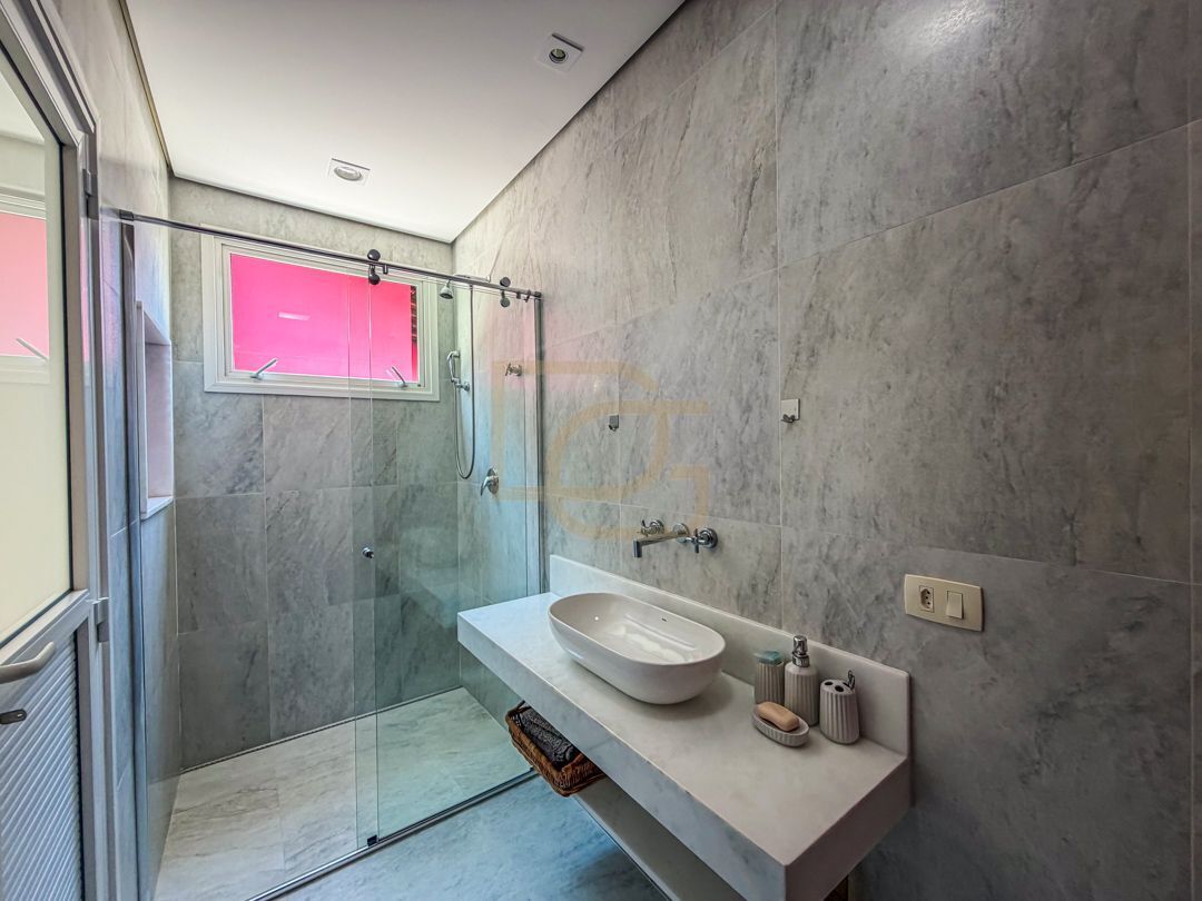 Casa, 5 quartos, 350 m² - Foto 36