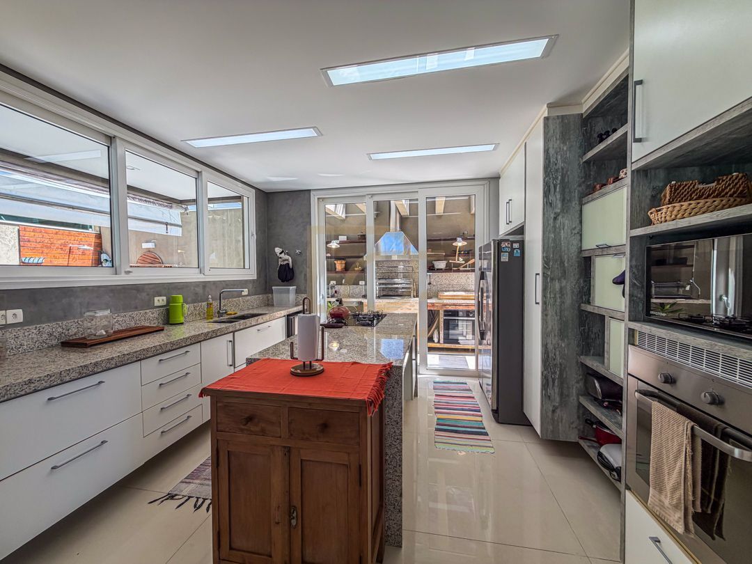Casa, 5 quartos, 350 m² - Foto 18