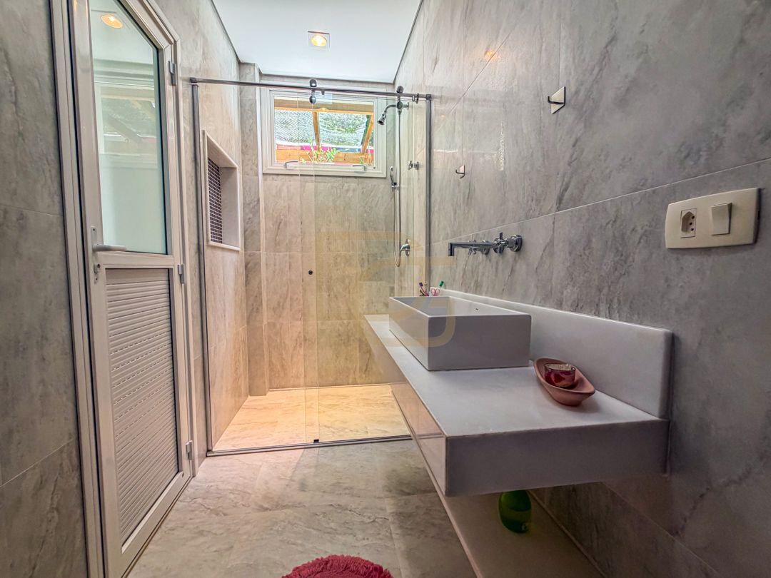 Casa, 5 quartos, 350 m² - Foto 34