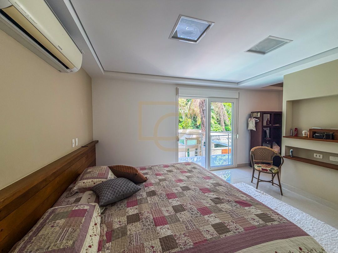 Casa, 5 quartos, 350 m² - Foto 23