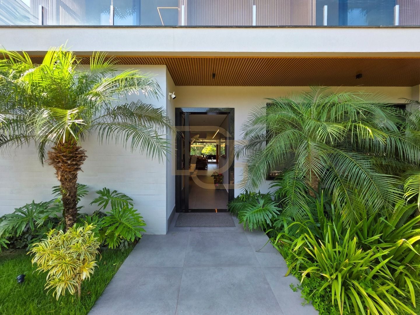 Casa, 6 quartos, 1068 m² - Foto 1