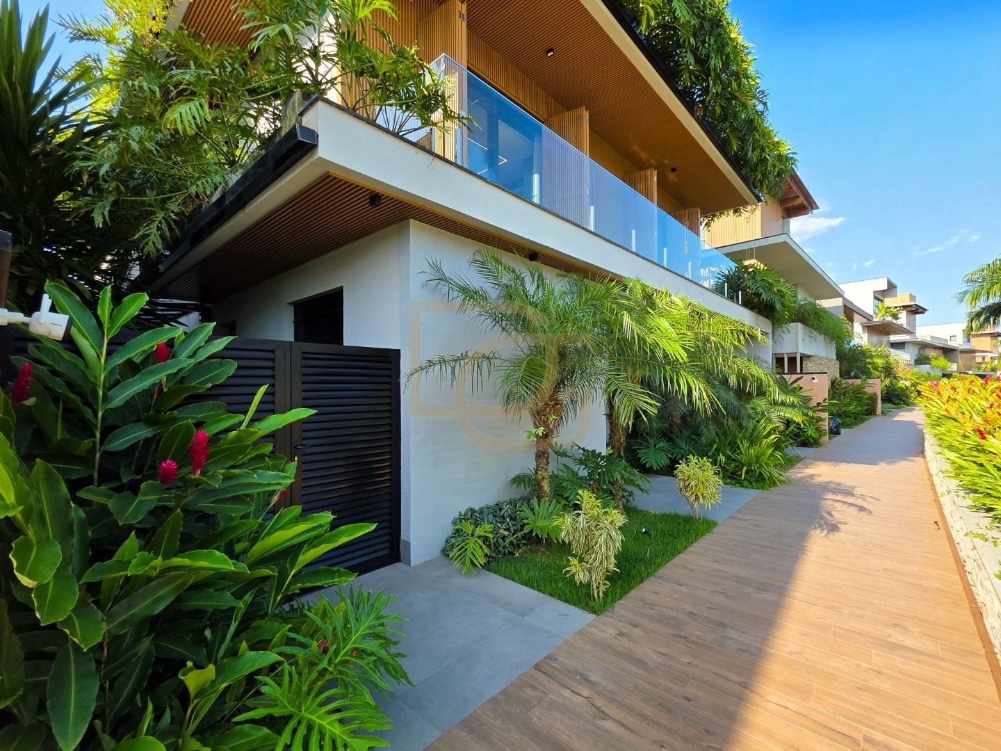 Casa, 6 quartos, 1068 m² - Foto 2