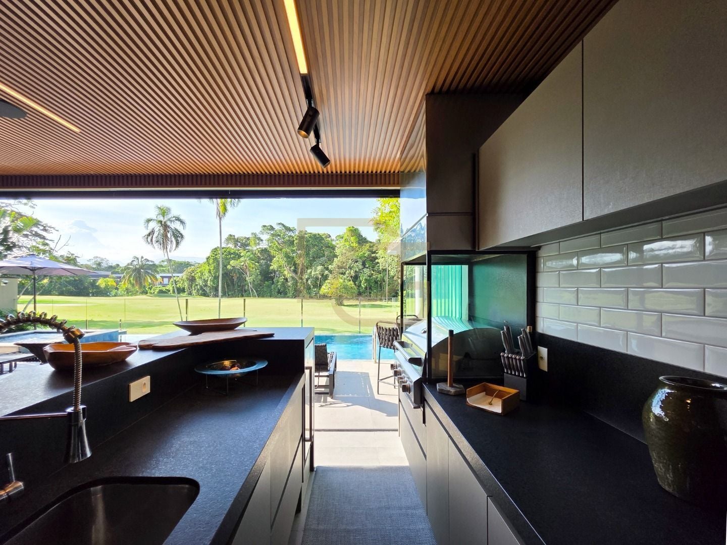 Casa, 6 quartos, 1068 m² - Foto 10