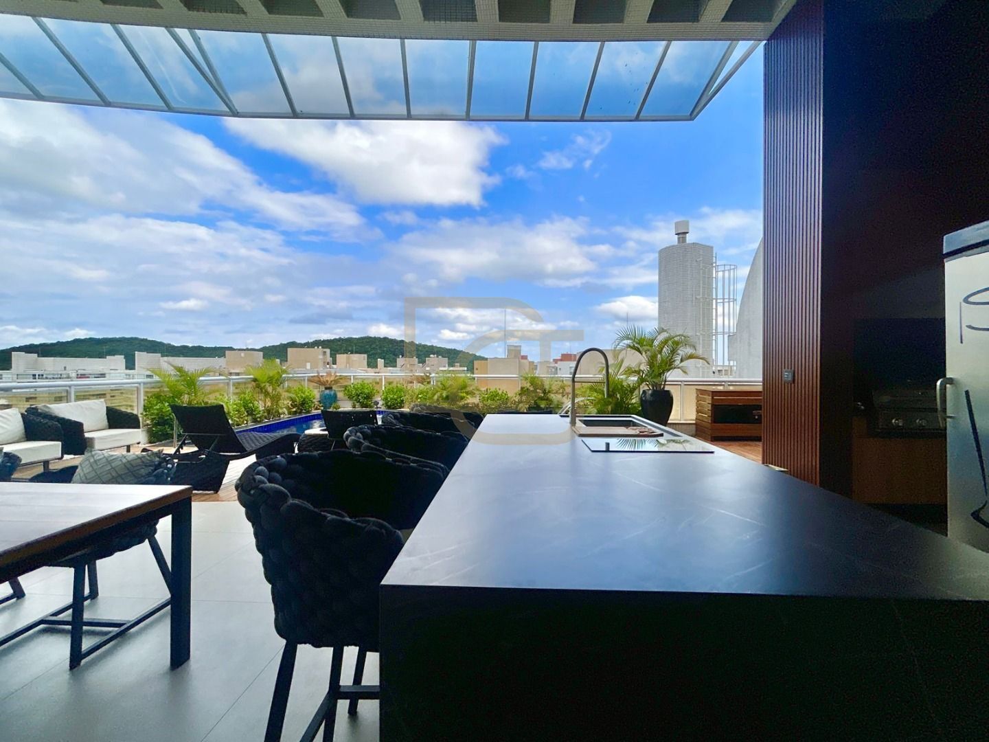 Cobertura, 5 quartos, 325 m² - Foto 6