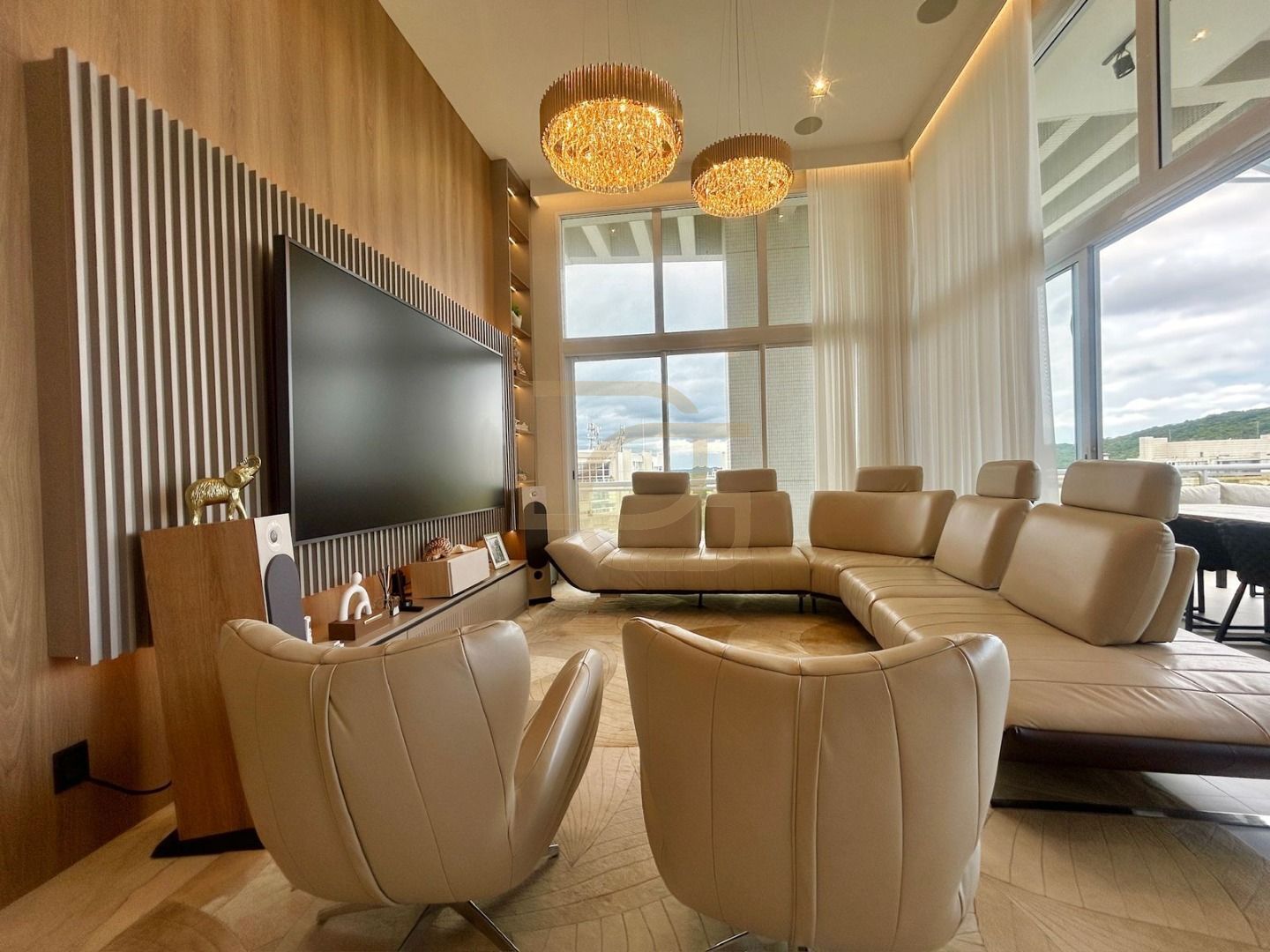 Cobertura, 5 quartos, 325 m² - Foto 12
