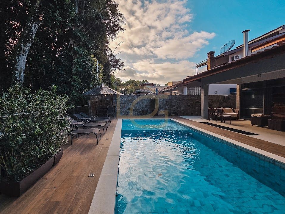 Casa, 4 quartos, 308 m² - Foto 47