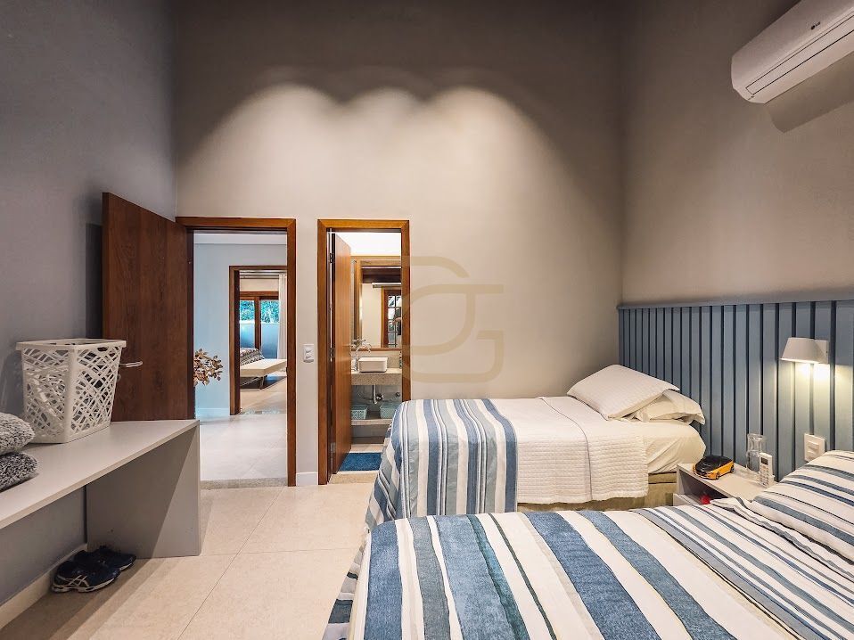Casa, 4 quartos, 308 m² - Foto 40