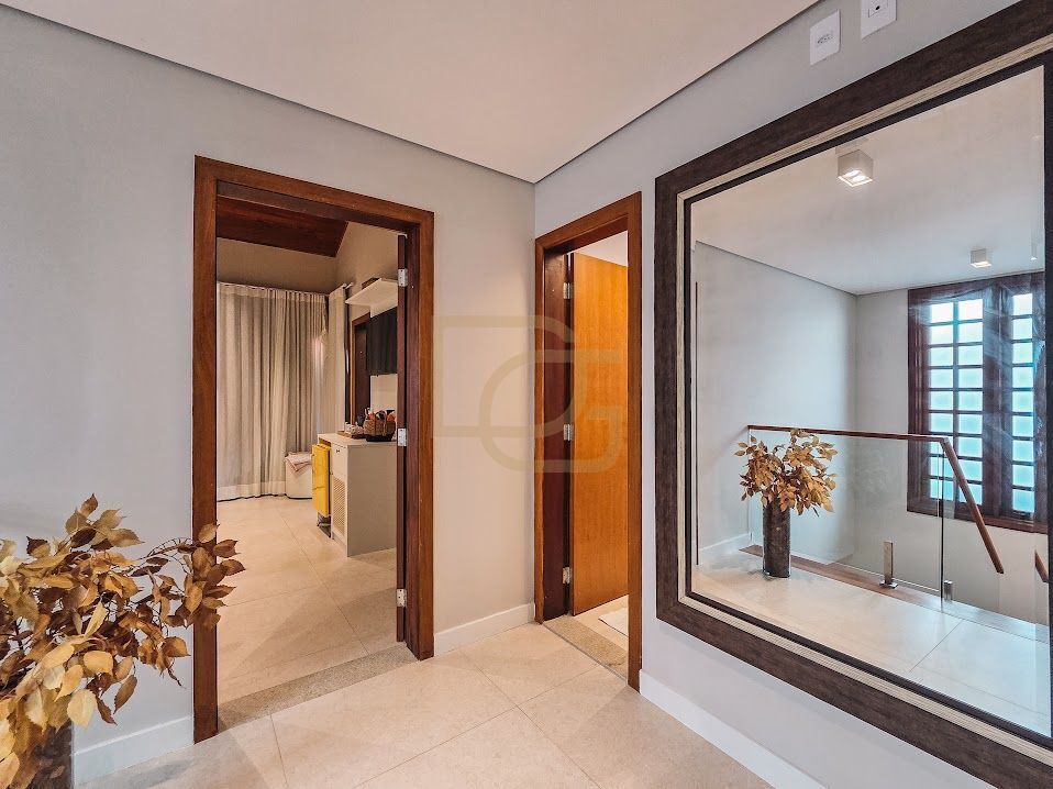 Casa, 4 quartos, 308 m² - Foto 35