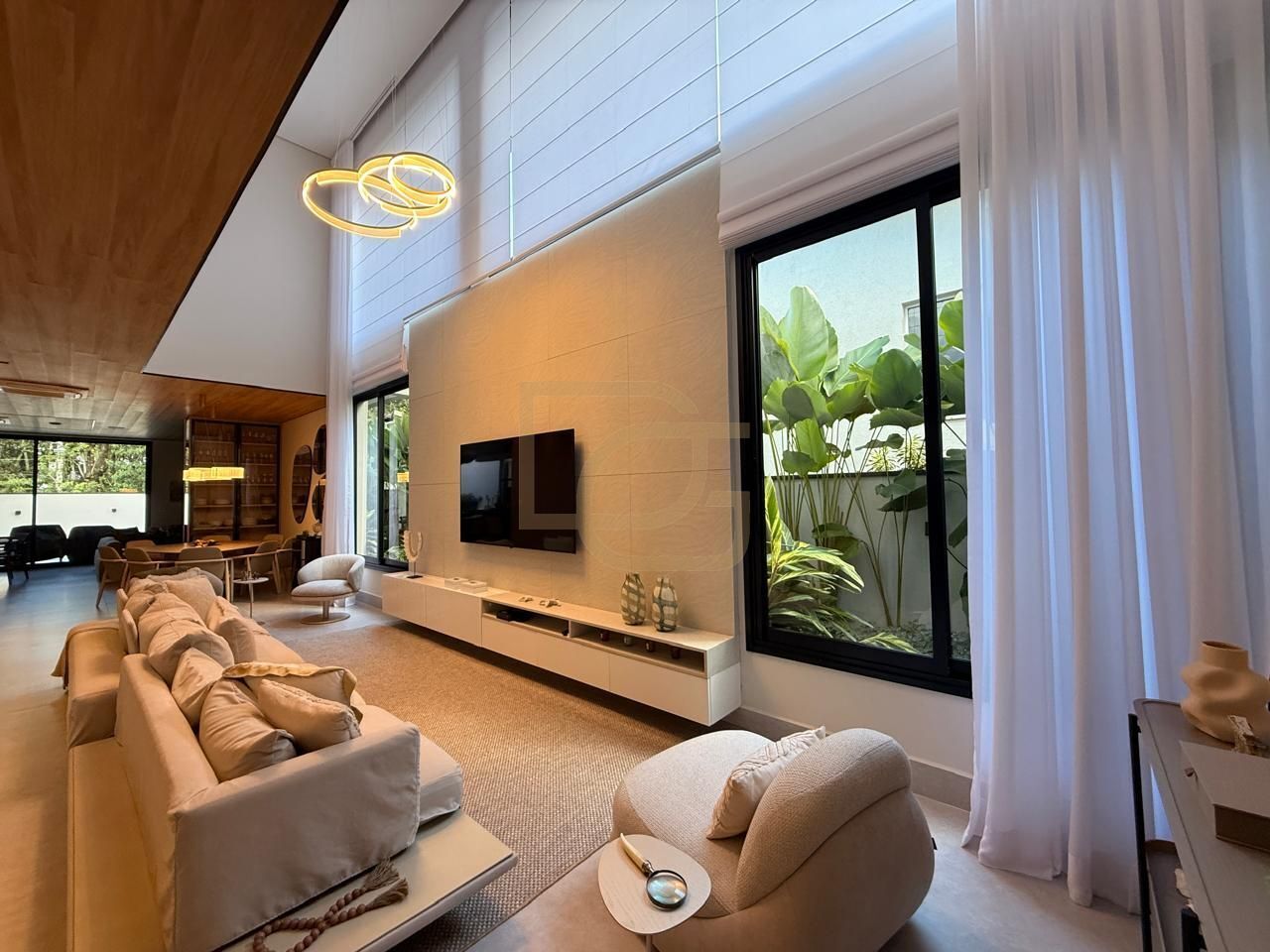 Casa, 5 quartos, 329 m² - Foto 5