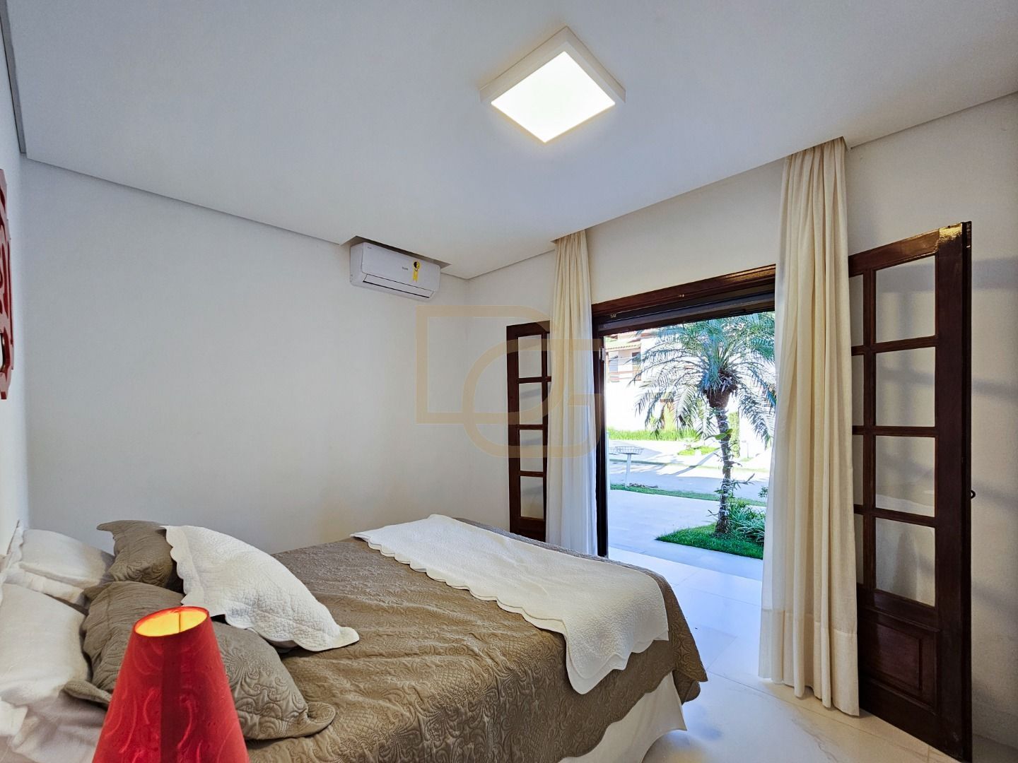 Casa, 4 quartos, 220 m² - Foto 14