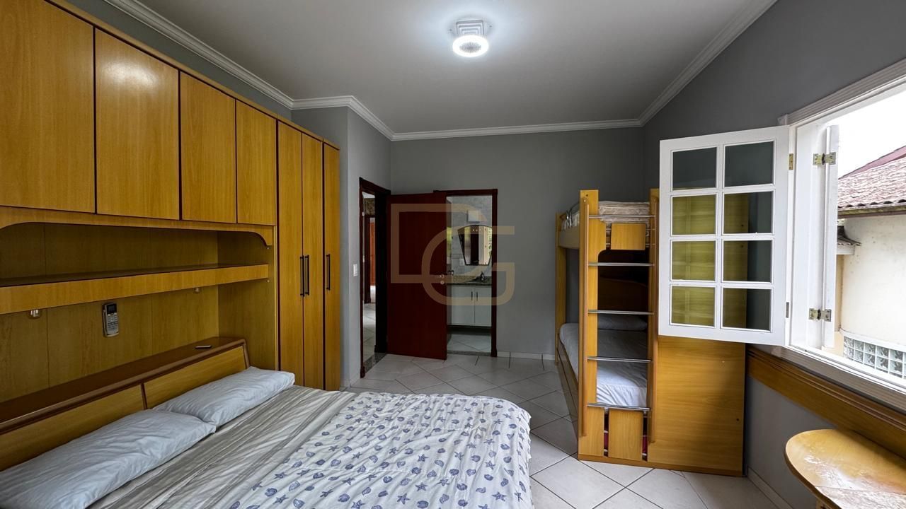 Casa, 4 quartos, 381 m² - Foto 19