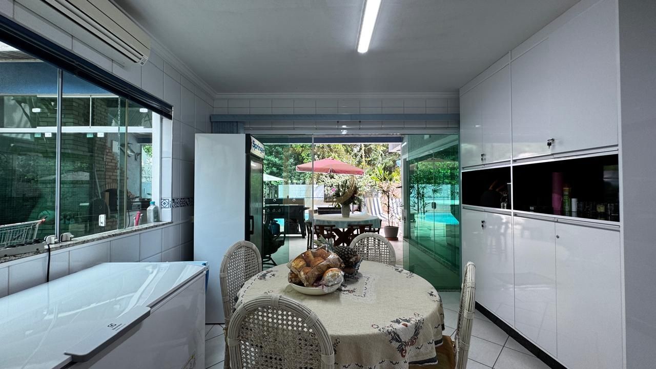 Casa, 4 quartos, 381 m² - Foto 25