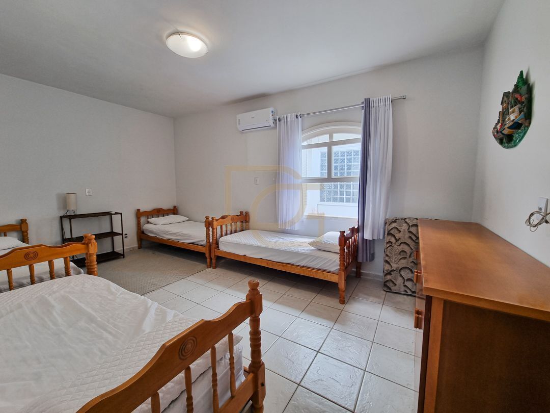 Casa, 6 quartos, 354 m² - Foto 37