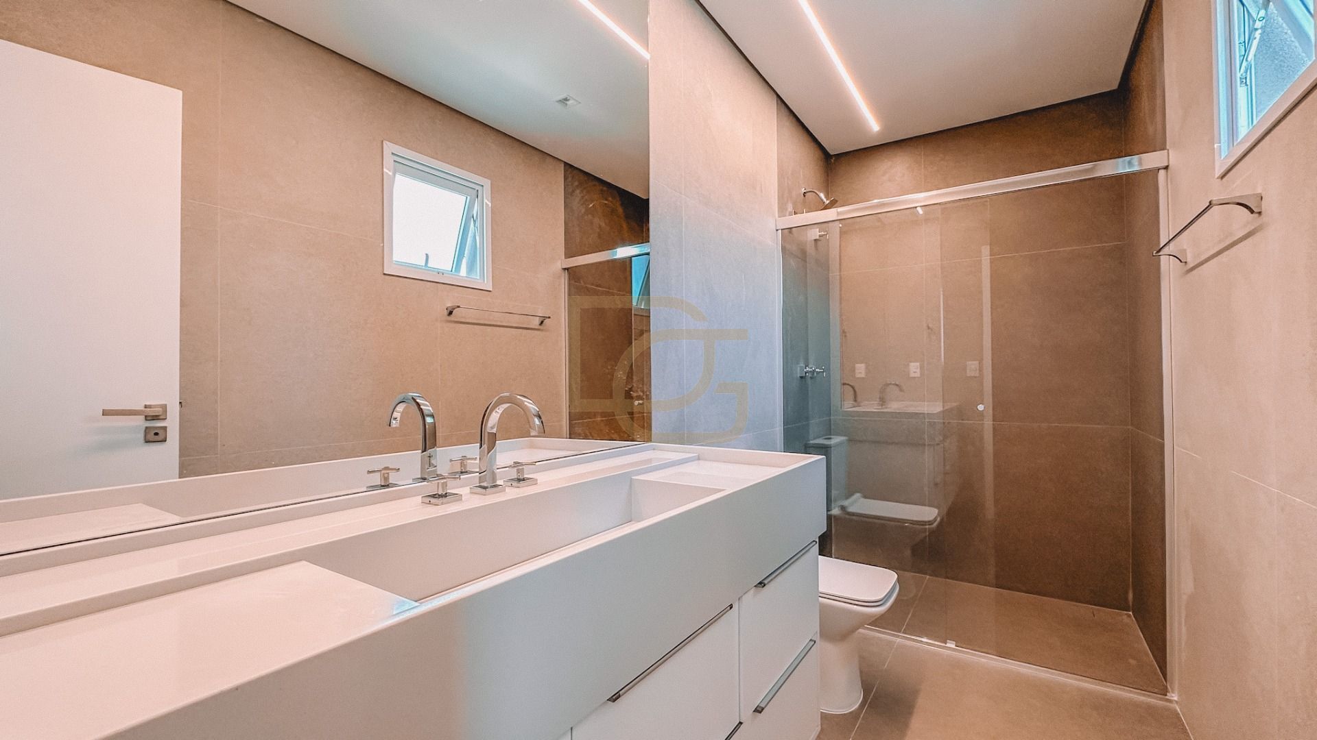 Casa, 4 quartos, 349 m² - Foto 27