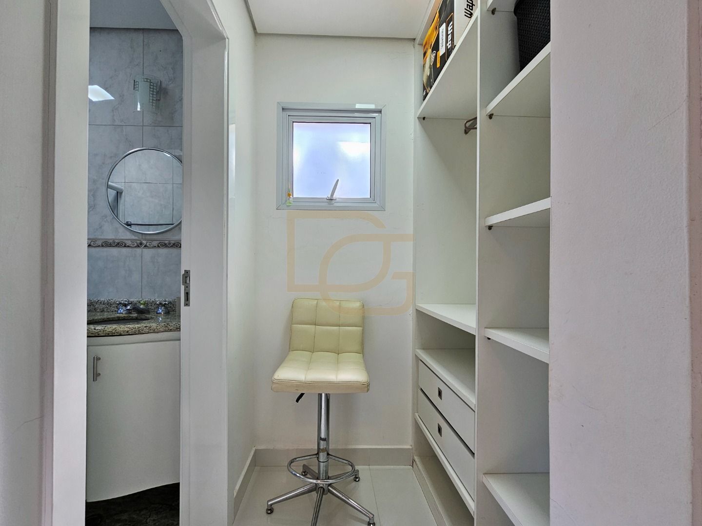 Casa, 4 quartos, 300 m² - Foto 26