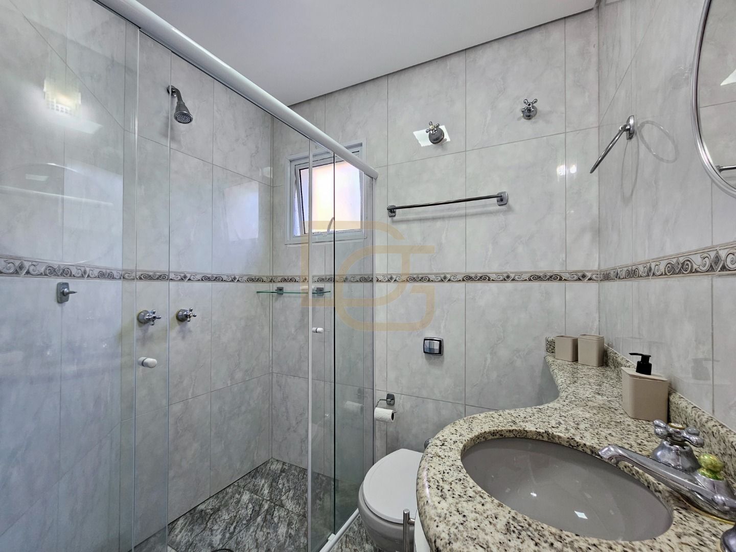 Casa, 4 quartos, 300 m² - Foto 21