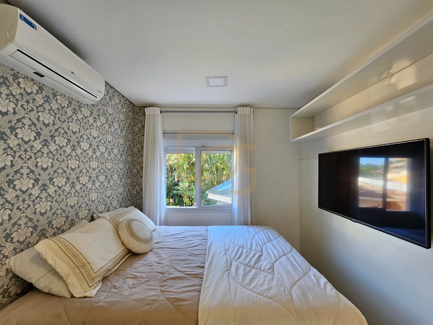 Casa, 4 quartos, 300 m² - Foto 27