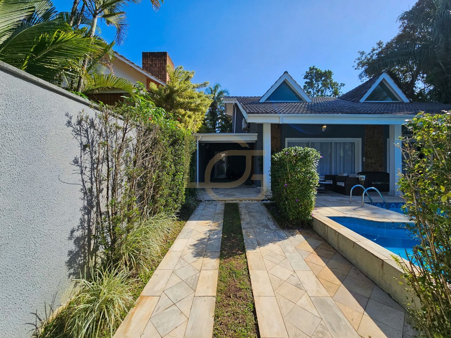 Casa, 4 quartos, 300 m² - Foto 4