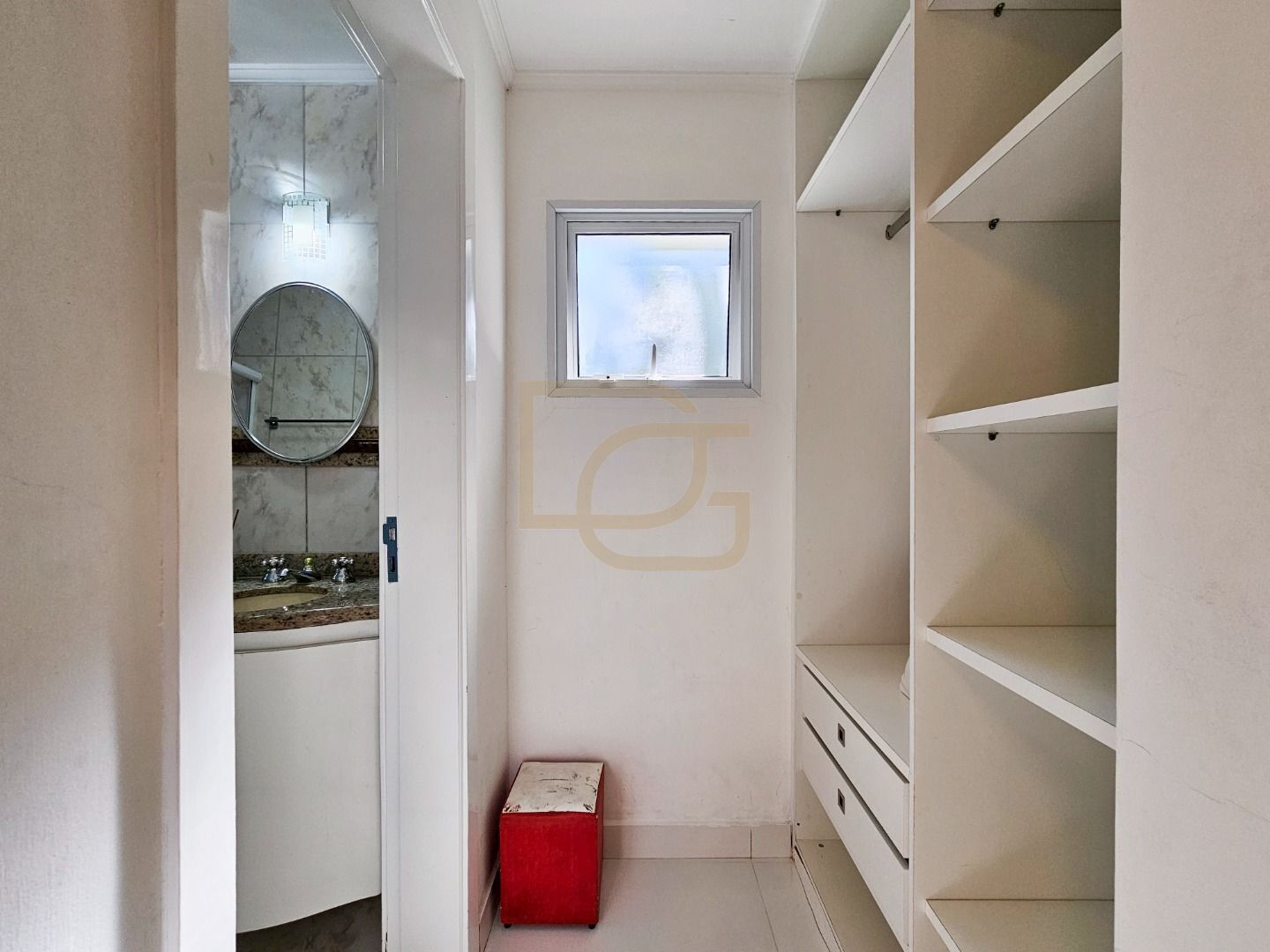 Casa, 4 quartos, 300 m² - Foto 25