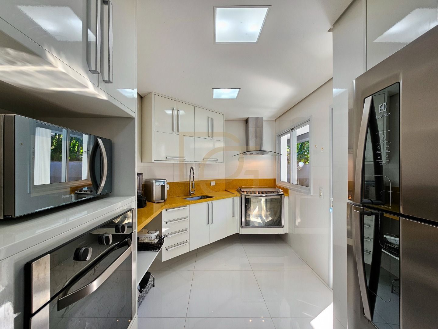 Casa, 4 quartos, 300 m² - Foto 16