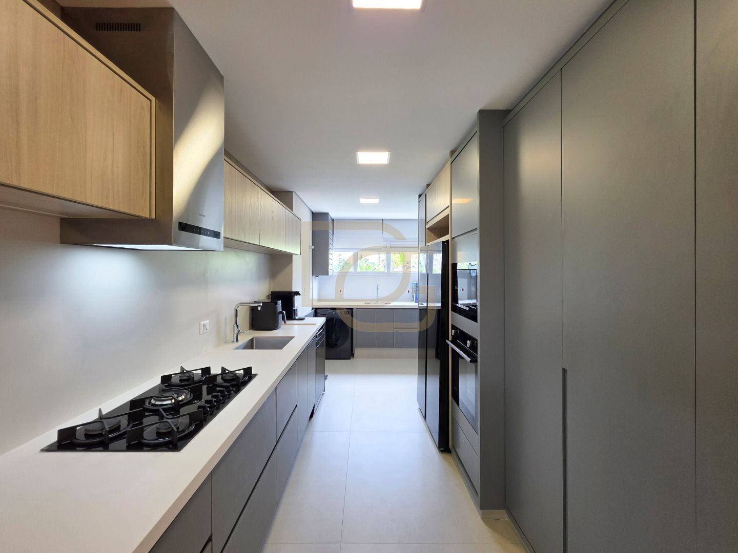 Apartamento, 4 quartos, 195 m² - Foto 13