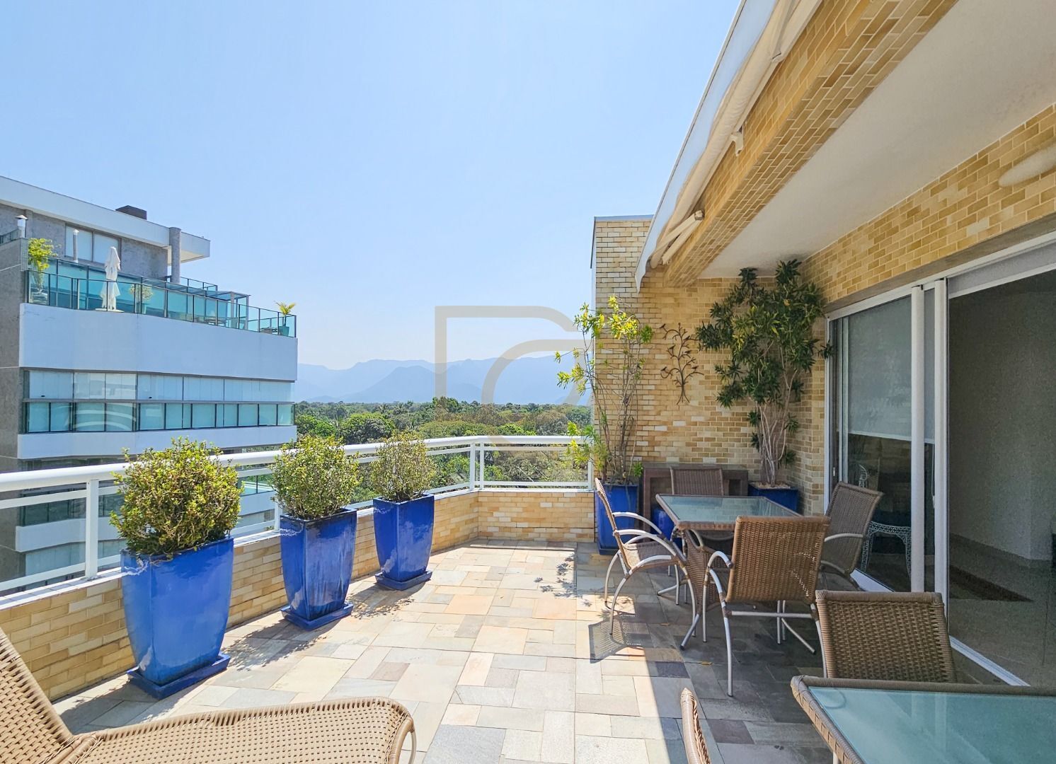 Cobertura, 3 quartos, 208 m² - Foto 5