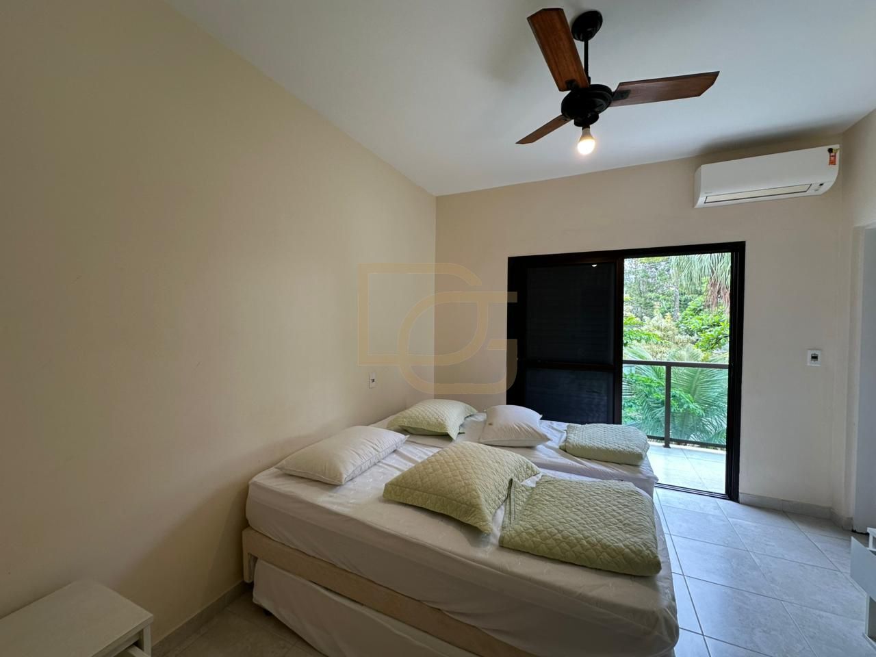 Casa, 4 quartos, 268 m² - Foto 8