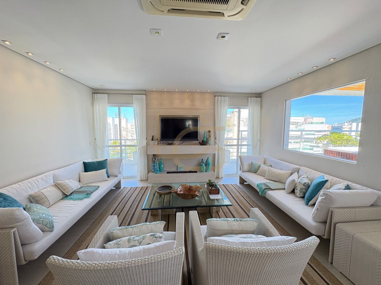 Cobertura, 4 quartos, 214 m² - Foto 9
