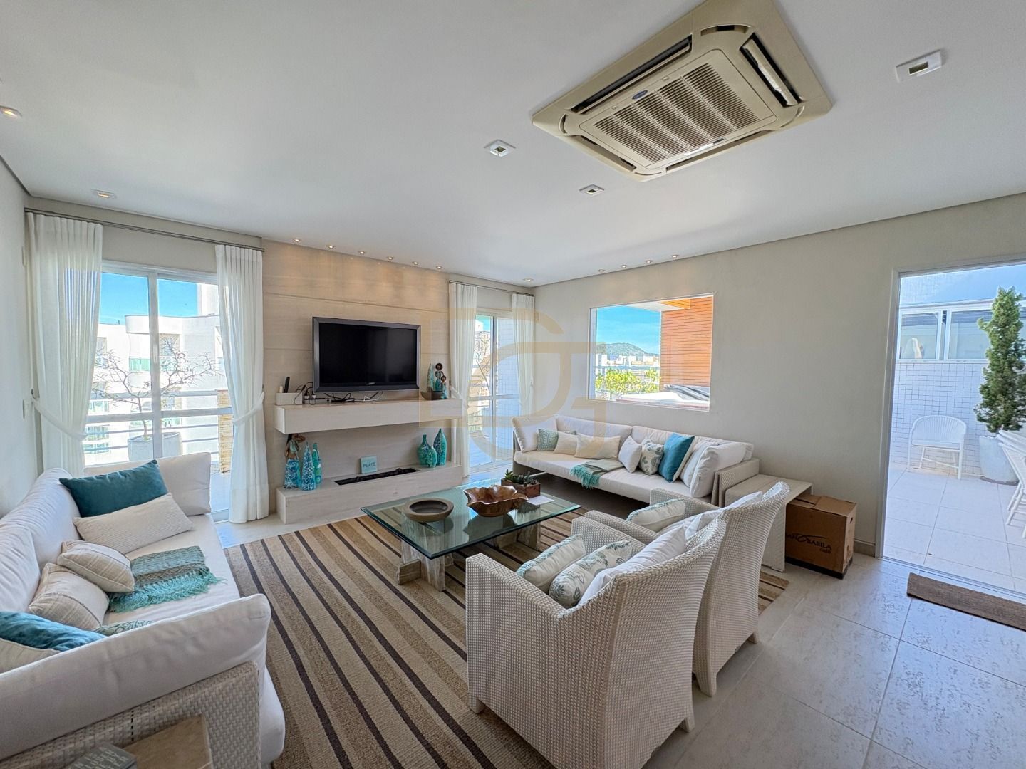 Cobertura, 4 quartos, 214 m² - Foto 8