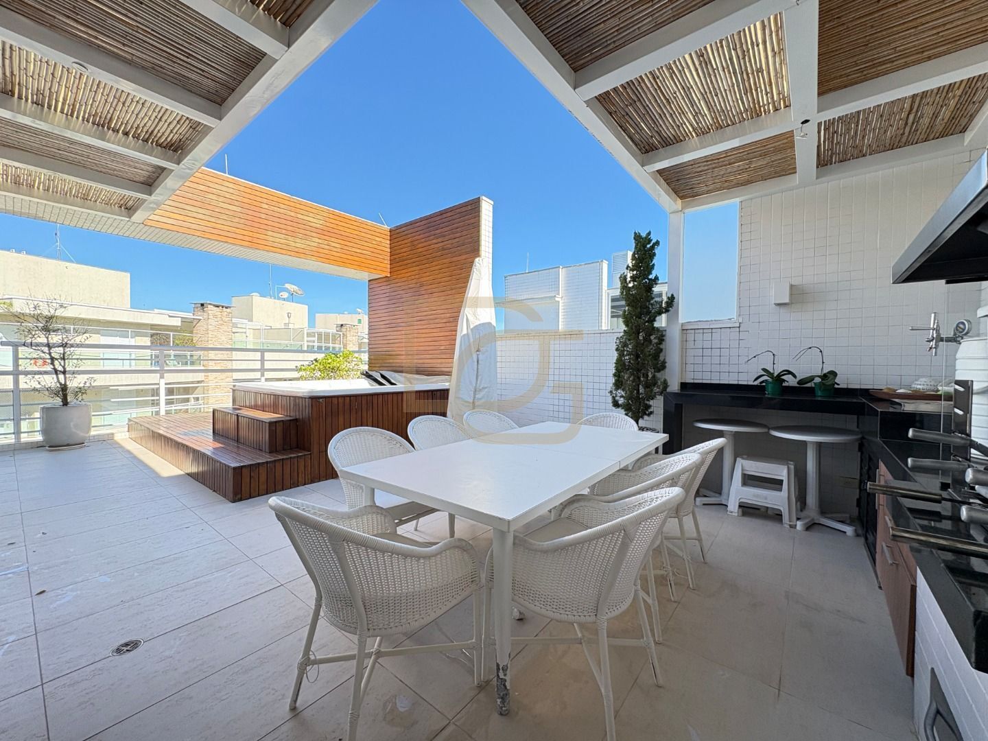 Cobertura, 4 quartos, 214 m² - Foto 6