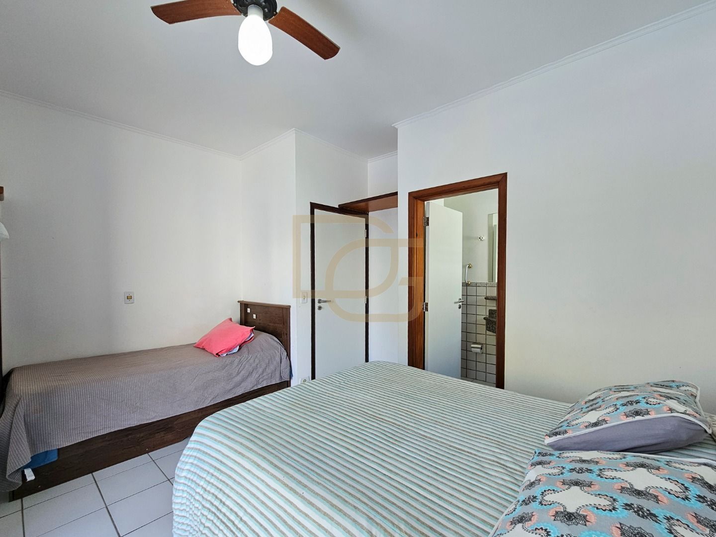 Casa, 5 quartos, 300 m² - Foto 25