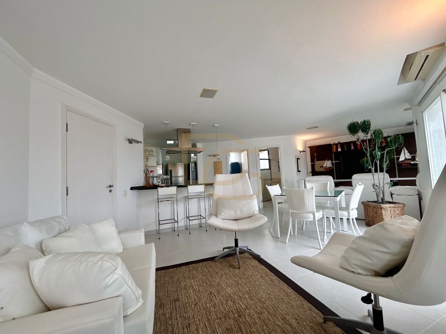 Cobertura, 4 quartos, 311 m² - Foto 4