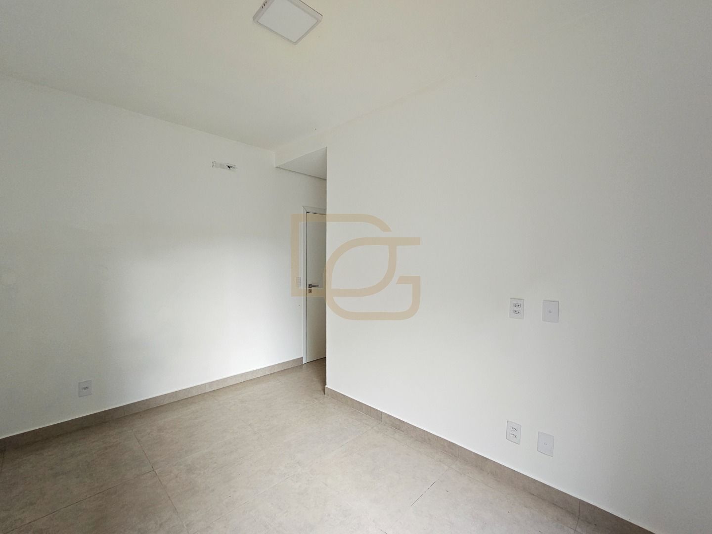 Casa, 2 quartos, 68 m² - Foto 8