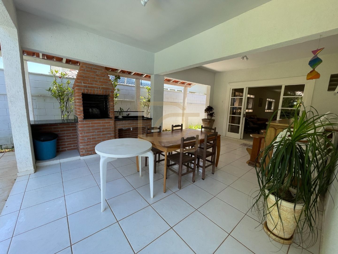 Casa, 4 quartos, 231 m² - Foto 9