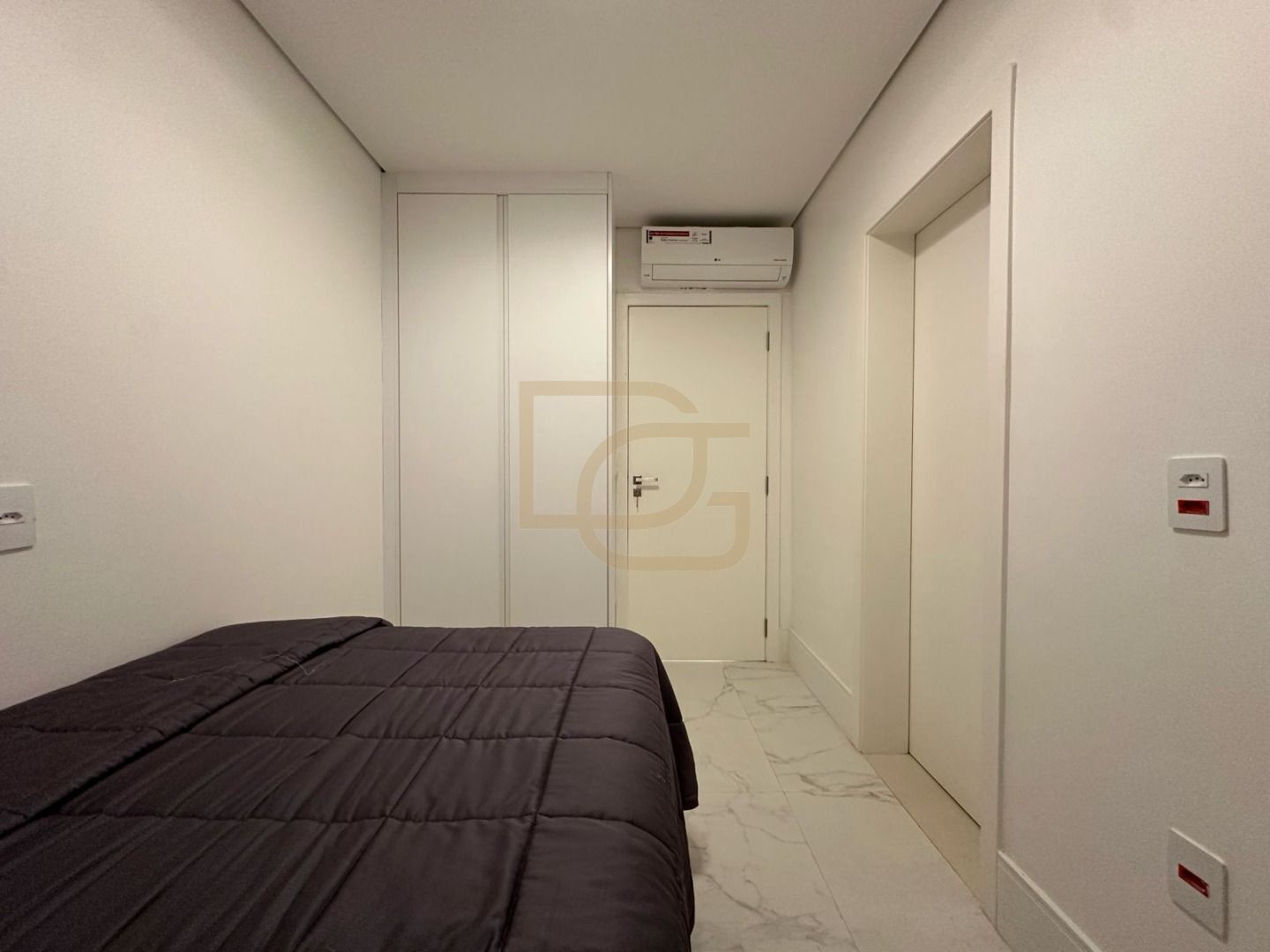 Casa, 6 quartos, 642 m² - Foto 37