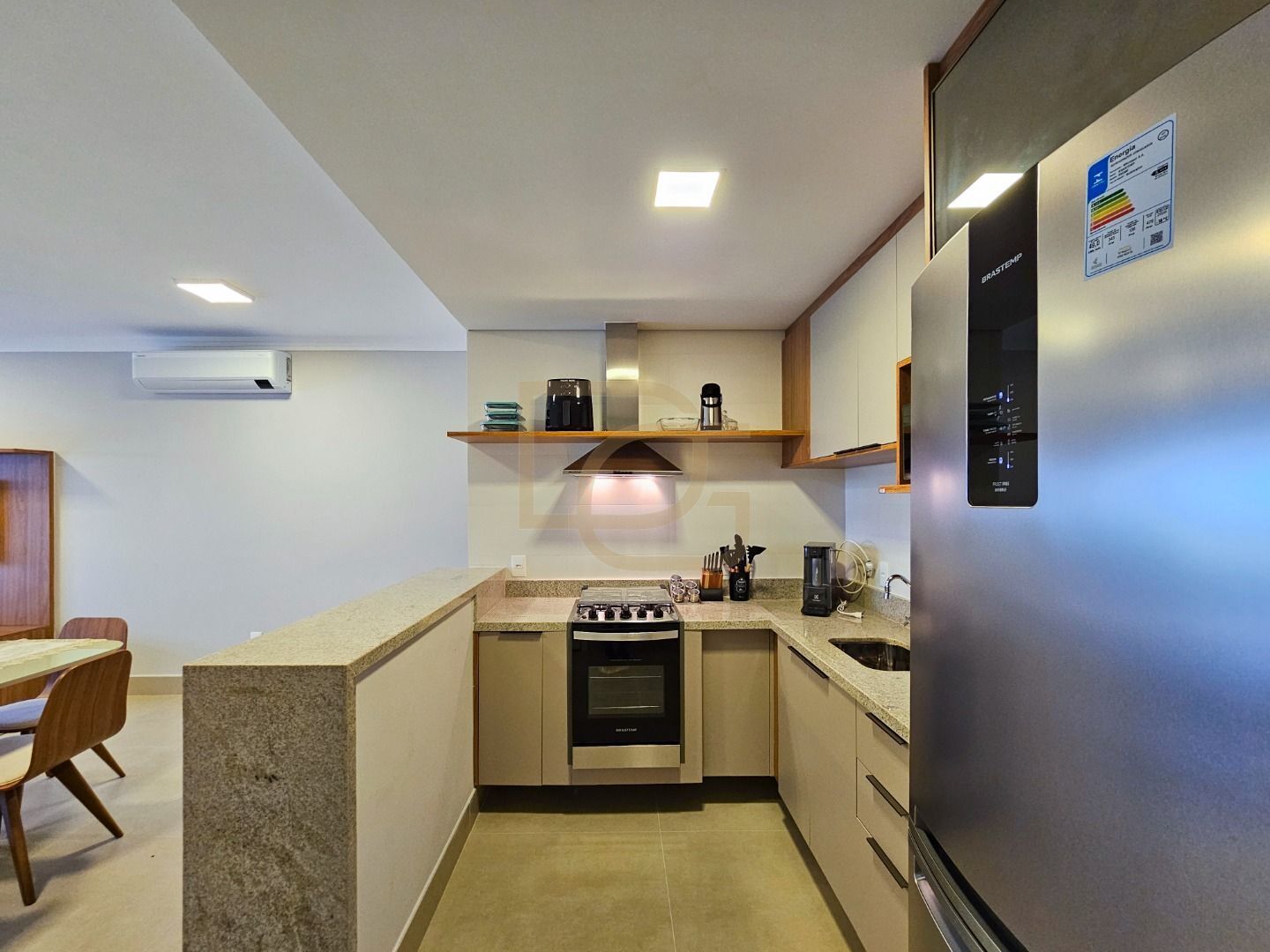 Apartamento, 3 quartos, 140 m² - Foto 6