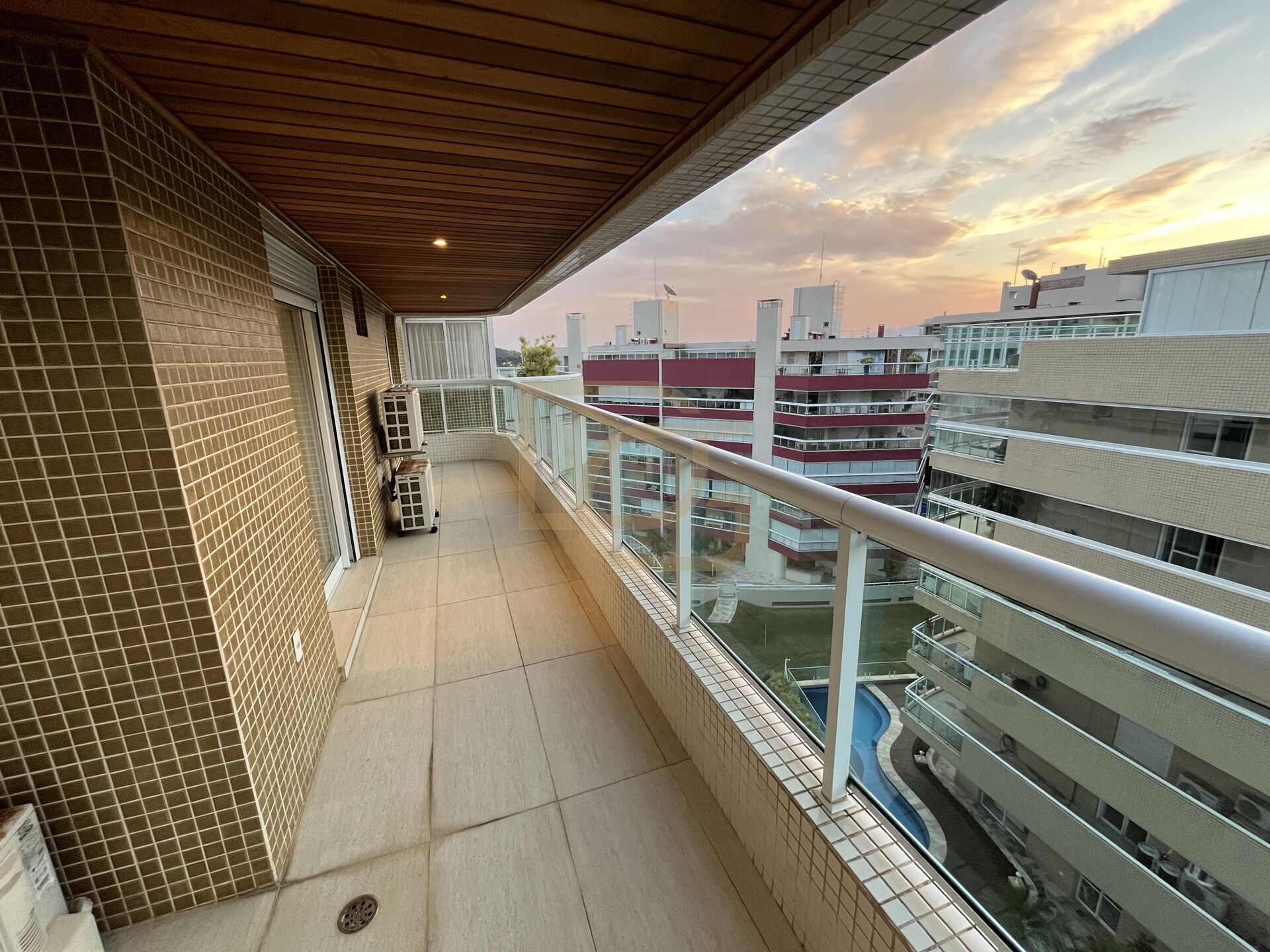 Cobertura, 5 quartos, 370 m² - Foto 32
