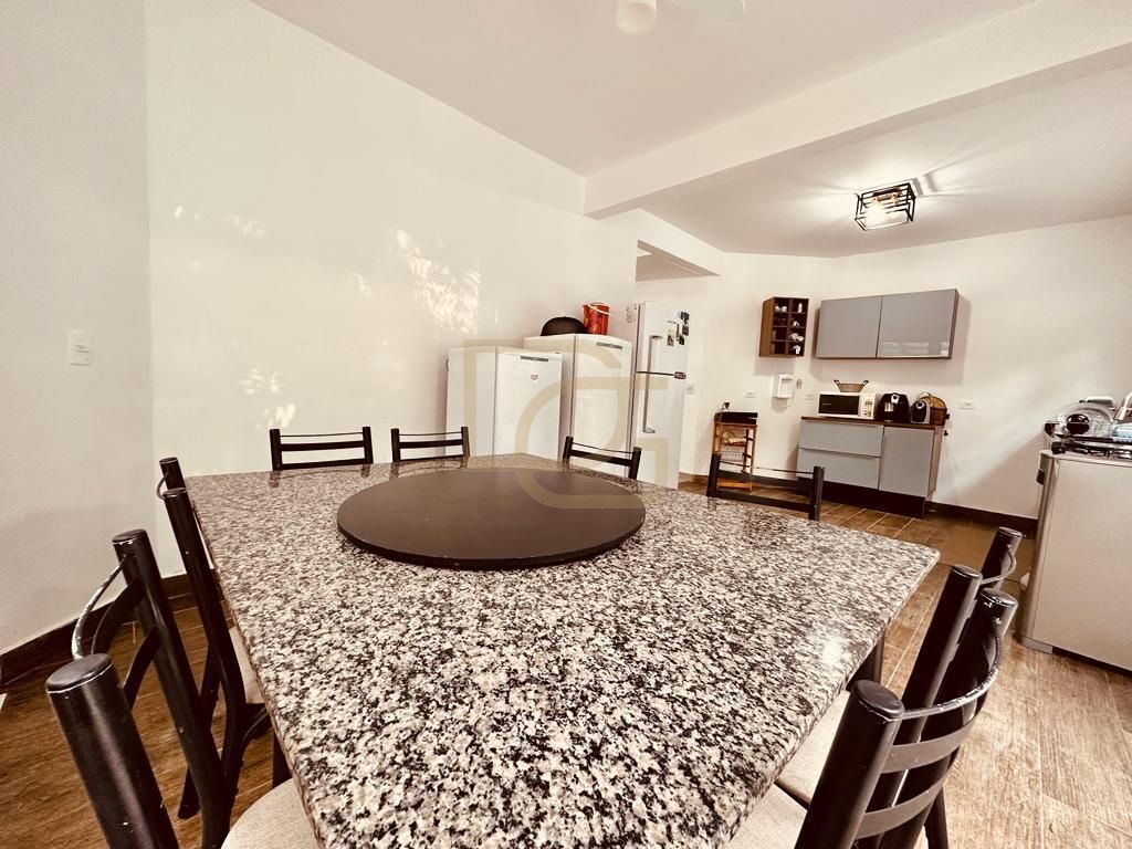 Casa, 5 quartos, 330 m² - Foto 10